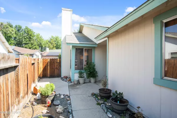 Sparks, NV 89434,1716 Woodtrail DR Drive