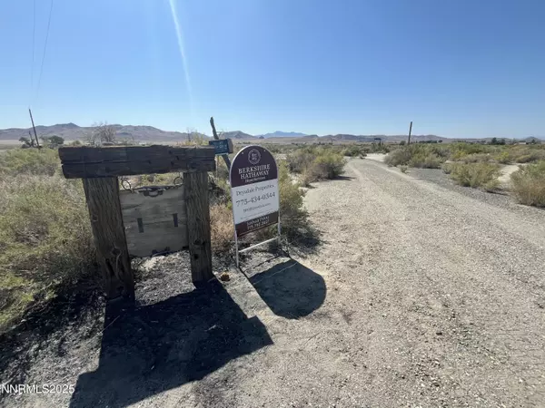 Yerington, NV 89447,9 Ogden LN Lane