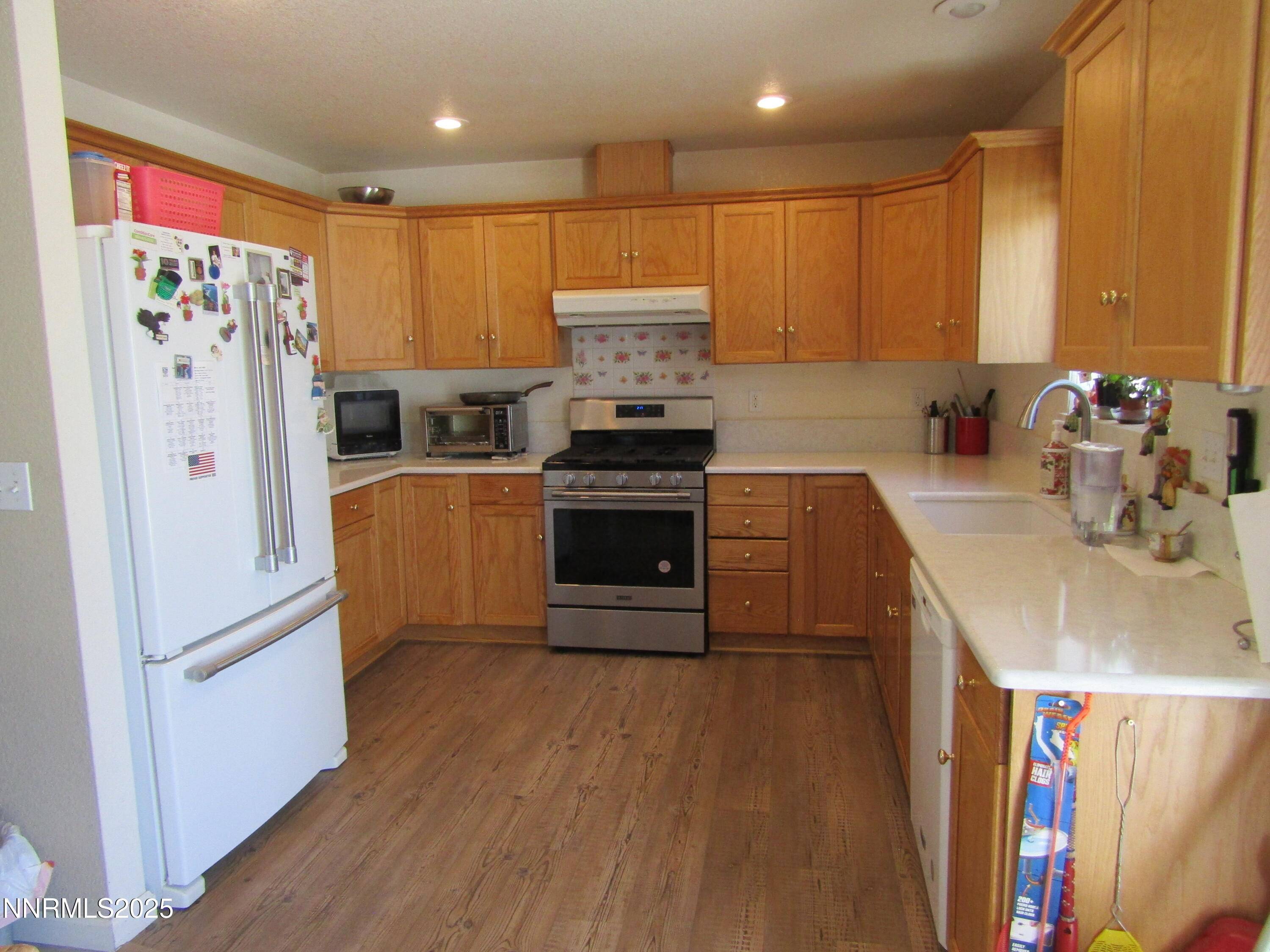Yerington, NV 89447,2 Pelham CT Court