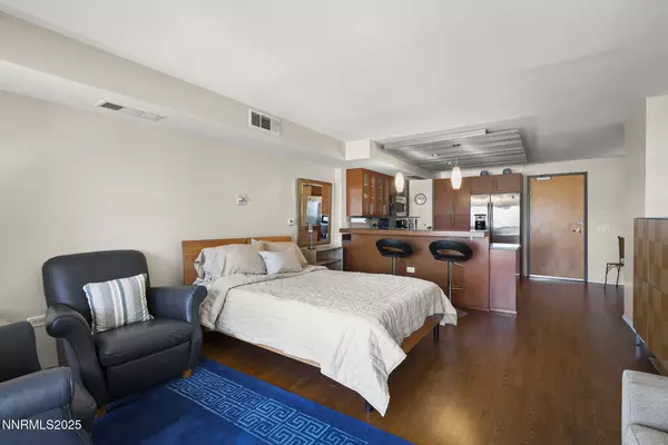 Reno, NV 89501,255 N Sierra ST #1613