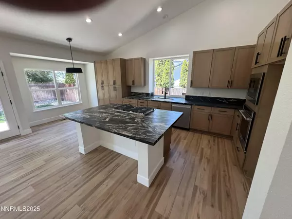 Sparks, NV 89436,1665 Southview DR Drive