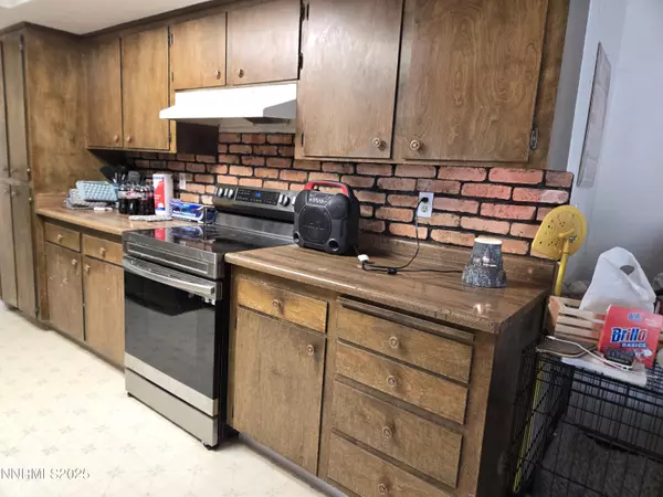 Fernley, NV 89408,752 E ST Street