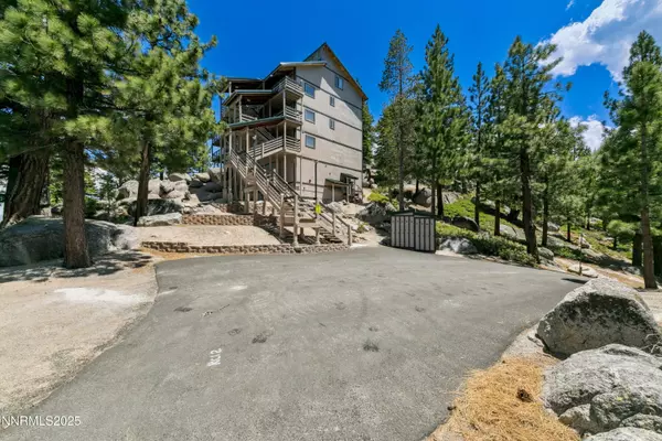 305 Galaxy LN Lane ##7, Stateline, NV 89449