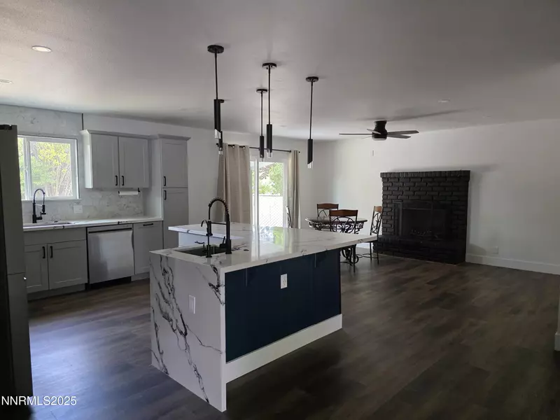 3280 Everett DR, Reno, NV 89503