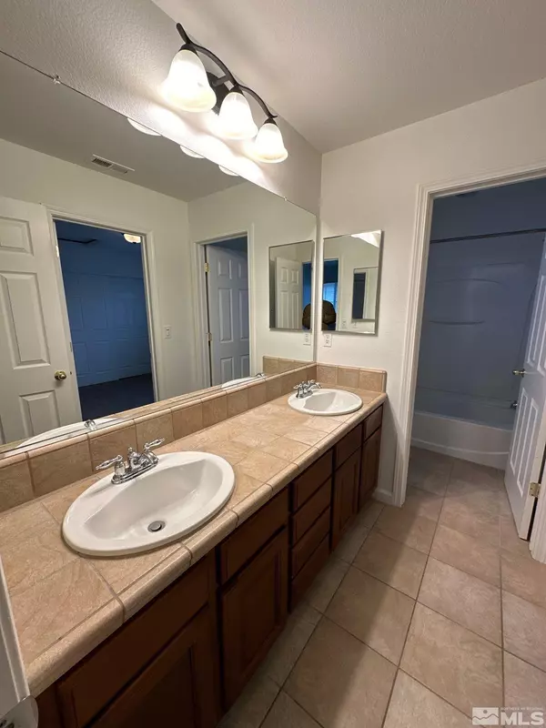 Sparks, NV 89436,3843 Dominus DR