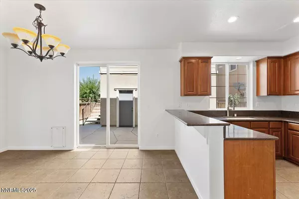 Sparks, NV 89436,6607 Panther Creek