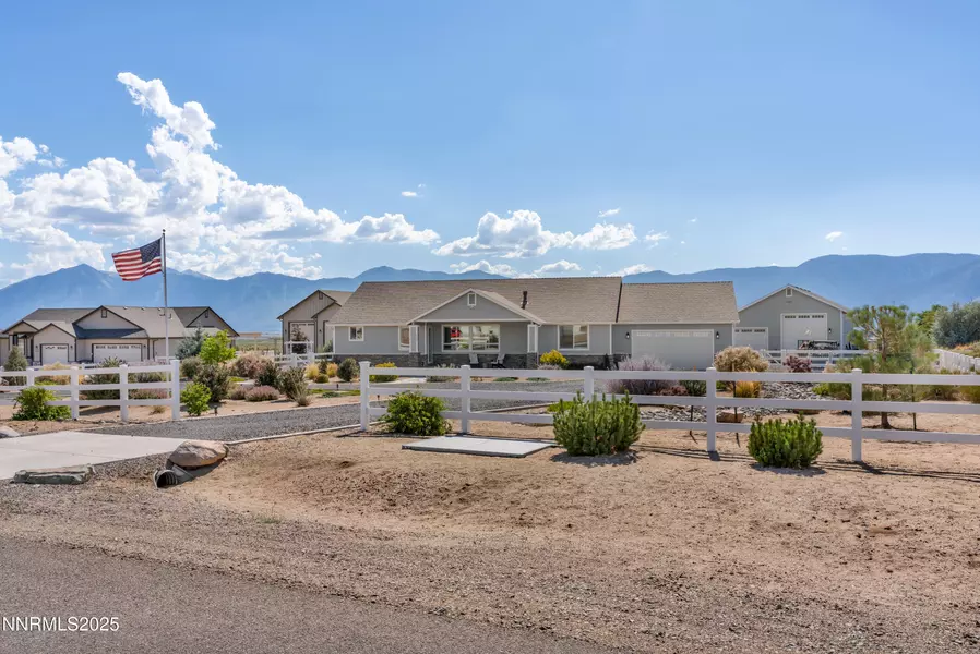 2584 Last Chance CT Court, Minden, NV 89423