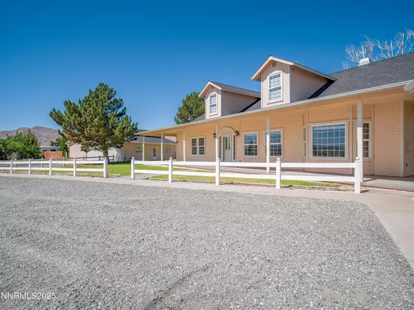 125 Sunset Hills DR Drive, Yerington, NV 89447