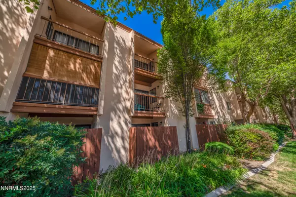 2700 Plumas St #211, Reno, NV 89509
