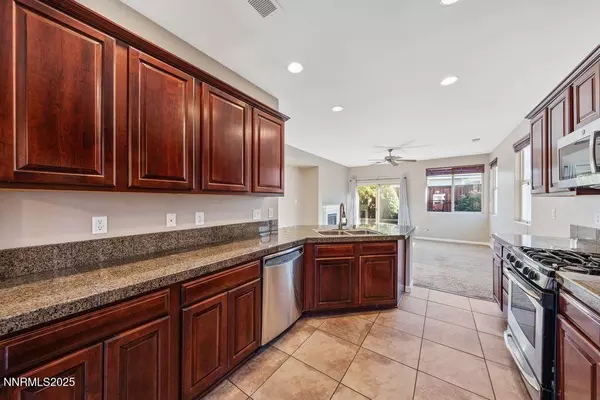 Sparks, NV 89436,4739 Wood Thrush LN