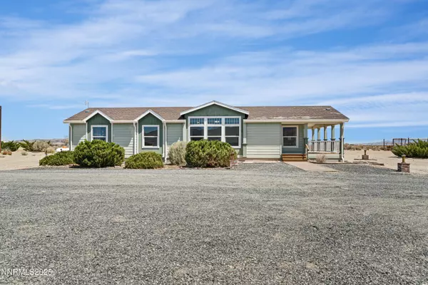 2535 E 3rd ST Street, Silver Springs, NV 89429