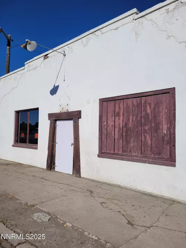 44 W Railroad ST Street, Winnemucca, NV 89445
