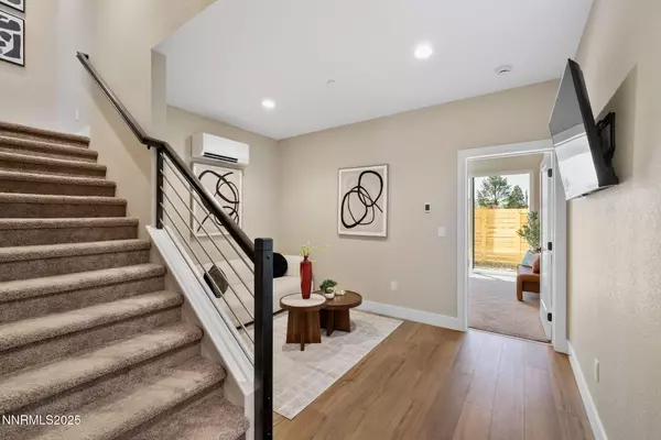 Reno, NV 89509,3826 Lakeside #14