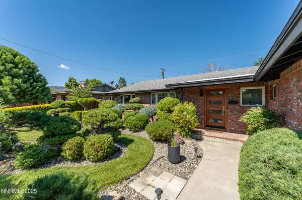 Reno, NV 89509,615 Shamrock LN