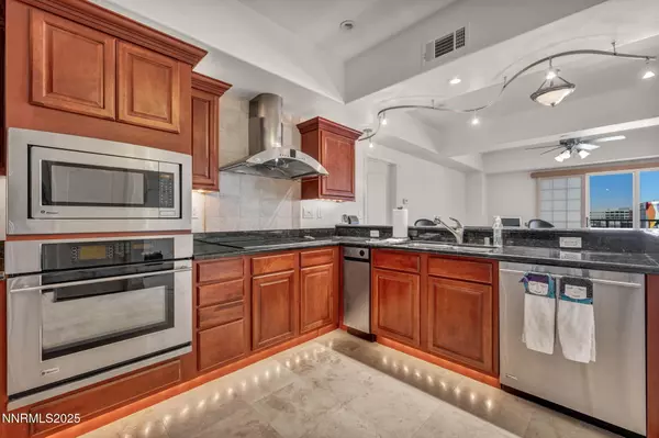 Reno, NV 89501,200 W 2nd ST #1103