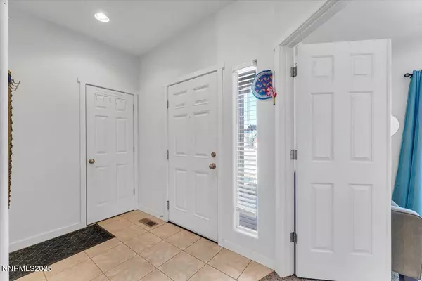 Fernley, NV 89408,465 Jennys LN