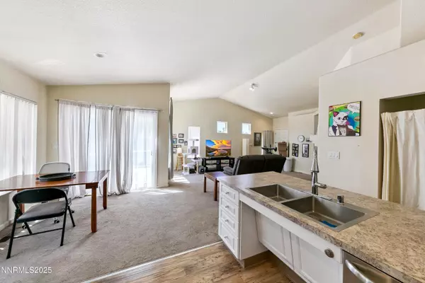 Reno, NV 89506,9597 Long River