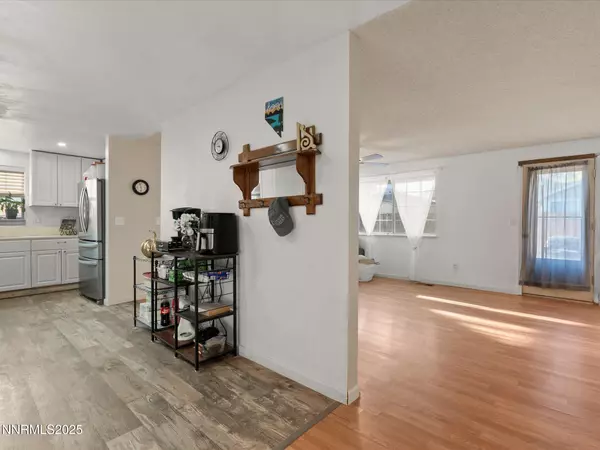 Carson City, NV 89706,290 Sarah DR