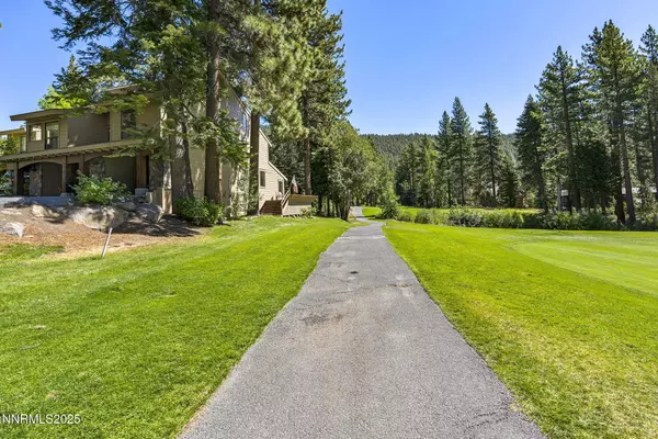 Incline Village, NV 89451,954 Fairway #4