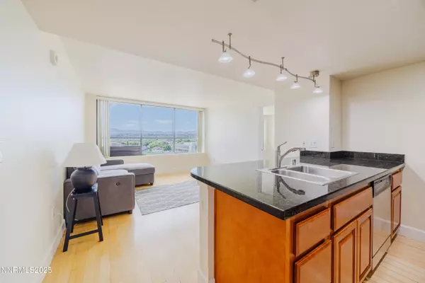 Reno, NV 89503,450 N Arlington AVE #UNIT 1009