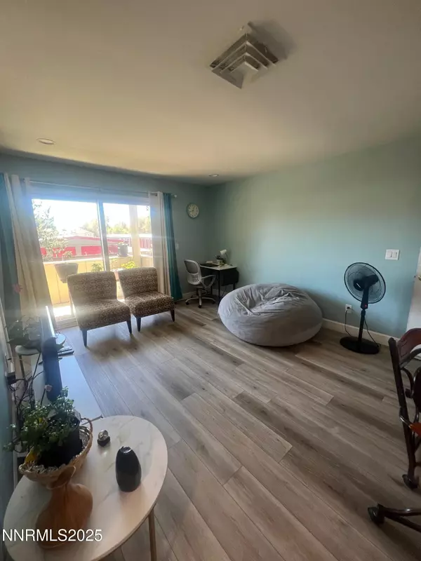 Sparks, NV 89431,2147 Roundhouse