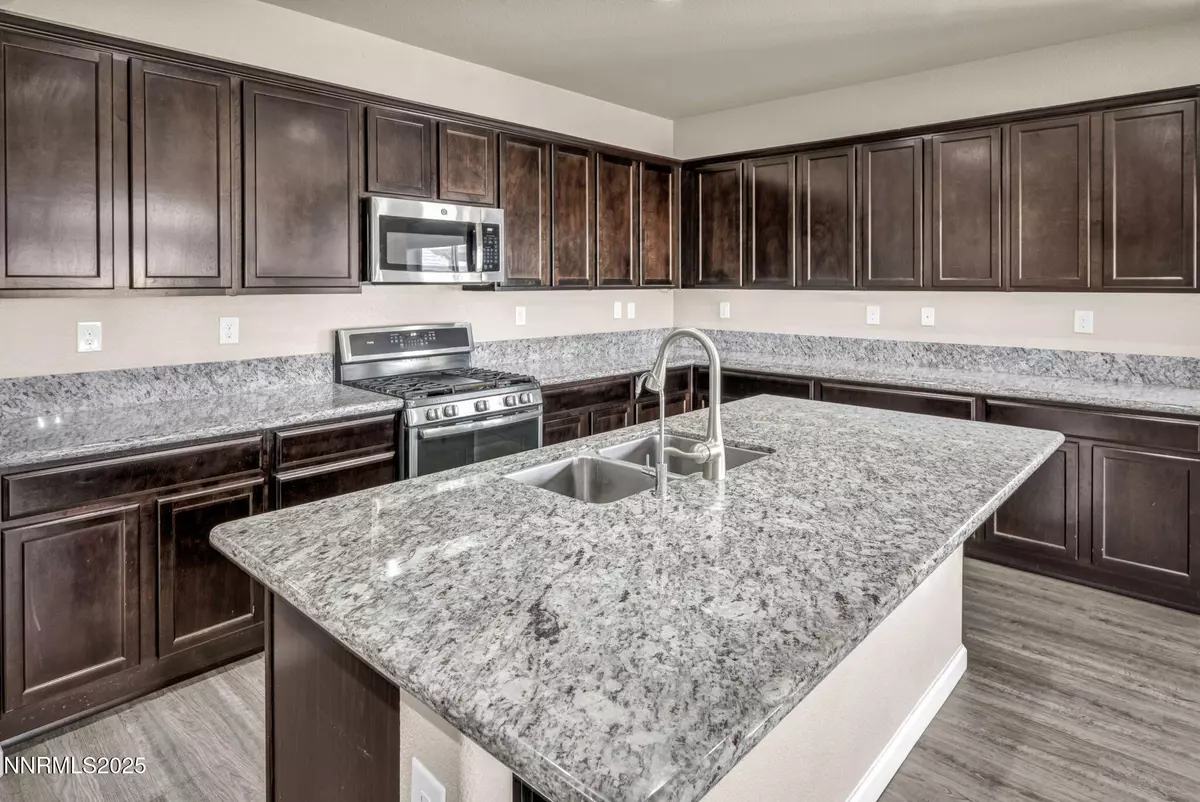 Fernley, NV 89408,180 Walnut