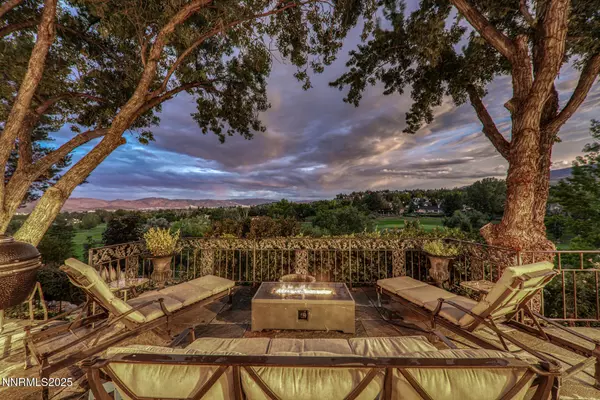 Reno, NV 89509,2000 Manzanita LN