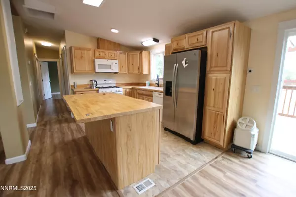 Yerington, NV 89447,18 Bluestone