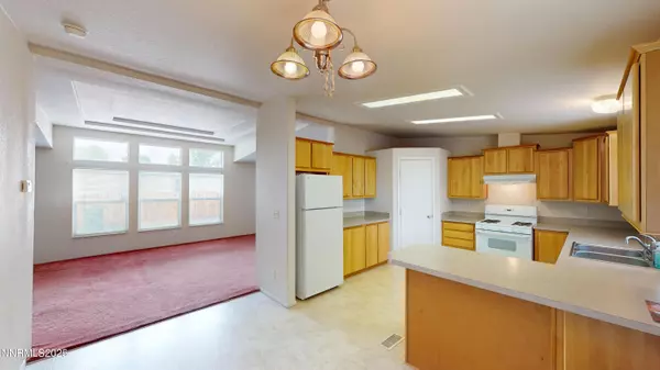 Battle Mountain, NV 89820,220 Antelope DR