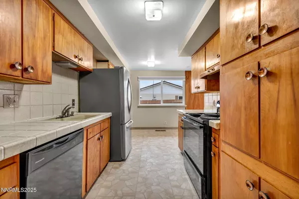 Reno, NV 89503,2260 W 6th ST