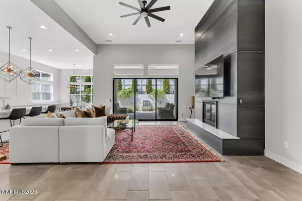 Reno, NV 89511,6119 S Pleasant Oak