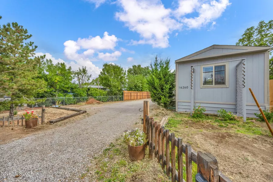 16260 Rhyolite CIR, Reno, NV 89521