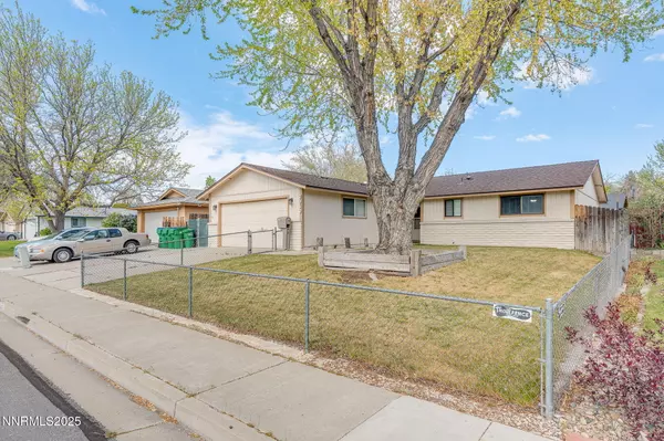 Reno, NV 89502,2942 Caballo DR