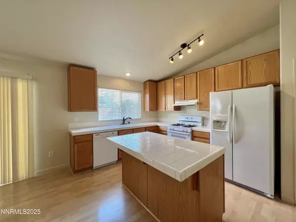 Fernley, NV 89408,1740 Johns CIR