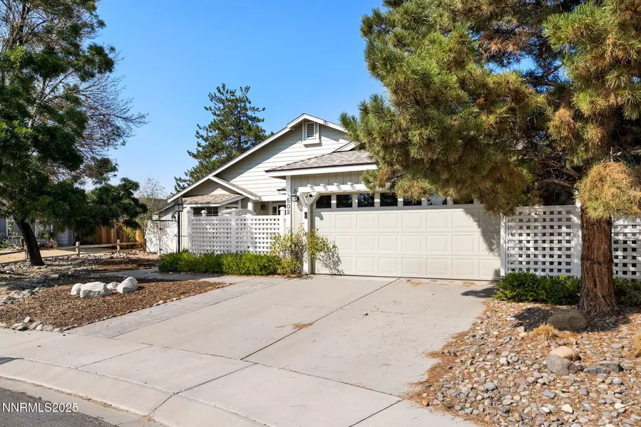 502 Pebble CT, Dayton, NV 89403