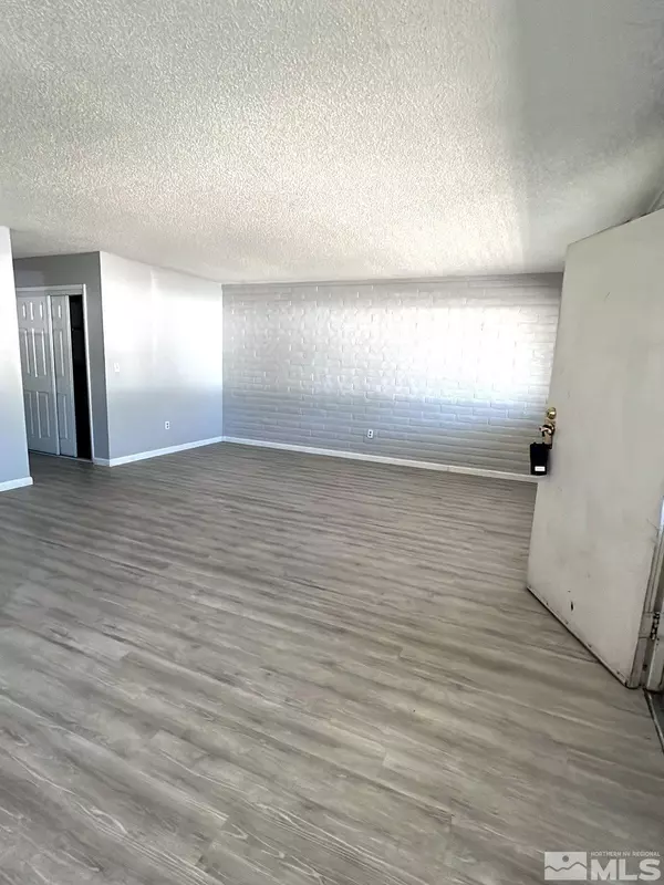 Sparks, NV 89431,1799 York WAY