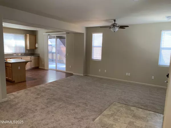 Sparks, NV 89436,6767 Russian Thistle