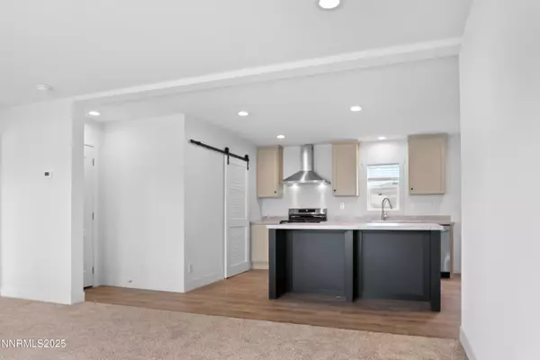 Silver Springs, NV 89429,7565 Springfield