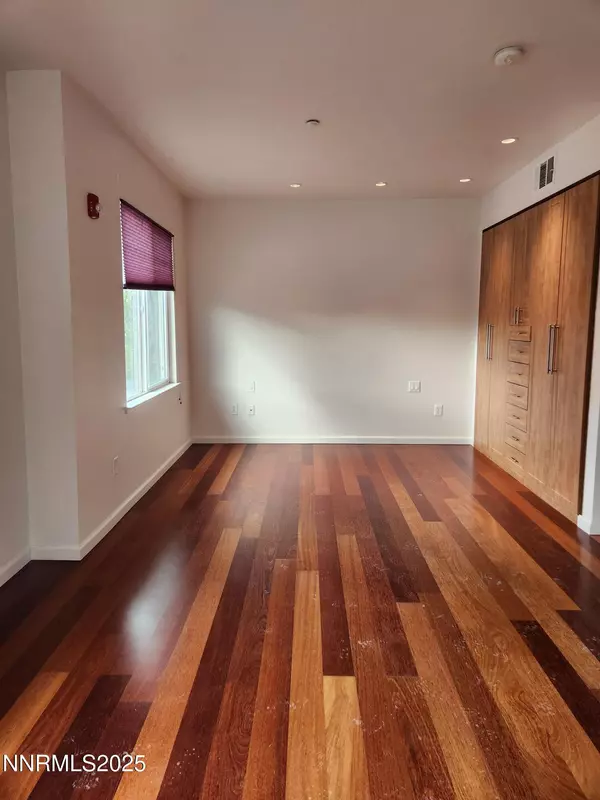 Reno, NV 89509,1450 Idlewild #1133