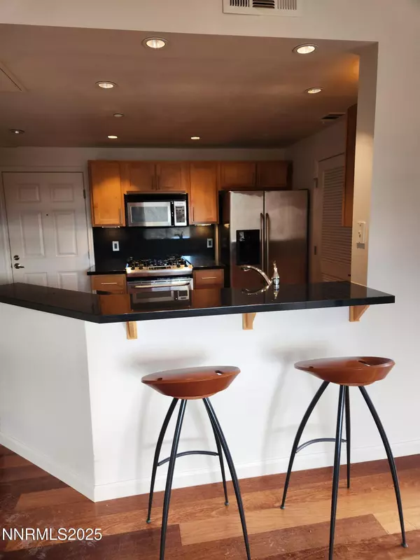 Reno, NV 89509,1450 Idlewild #1133