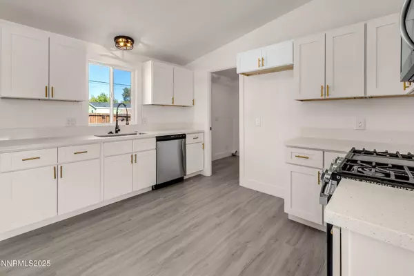 Sun Valley, NV 89433,145 Wewoka WAY