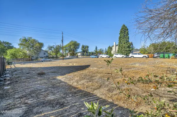 Reno, NV 89503,595 College DR