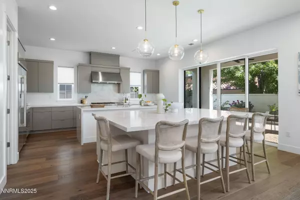 Reno, NV 89511,5406 Side Saddle