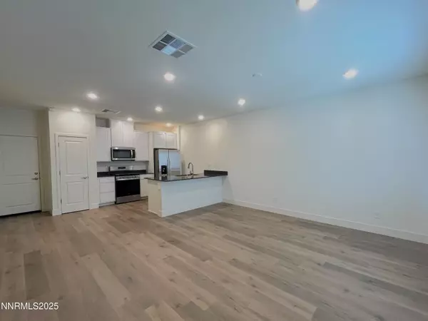 Reno, NV 89523,1612 Prancer #39