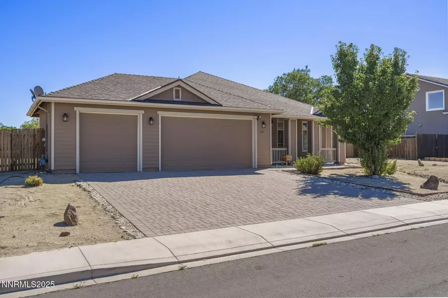 1187 Jasmine LN, Fernley, NV 89408