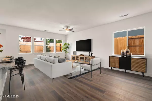 Reno, NV 89506,11006 Athabasca DR