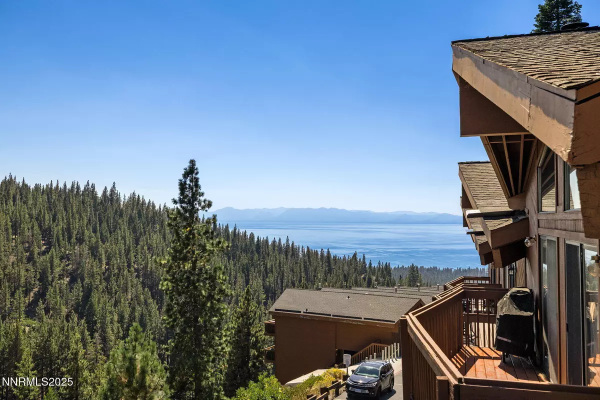 Incline Village, NV 89451,400 Fairview #98