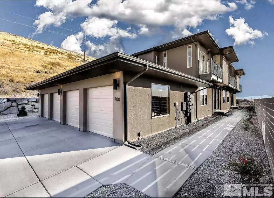 Reno, NV 89523,750 Bluffs #103