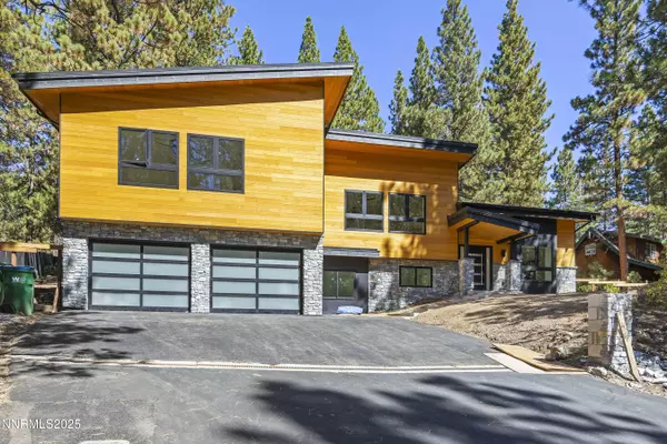 Incline Village, NV 89451,424 Pat CT