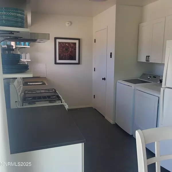 Hawthorne, NV 89415,125 Ash ST